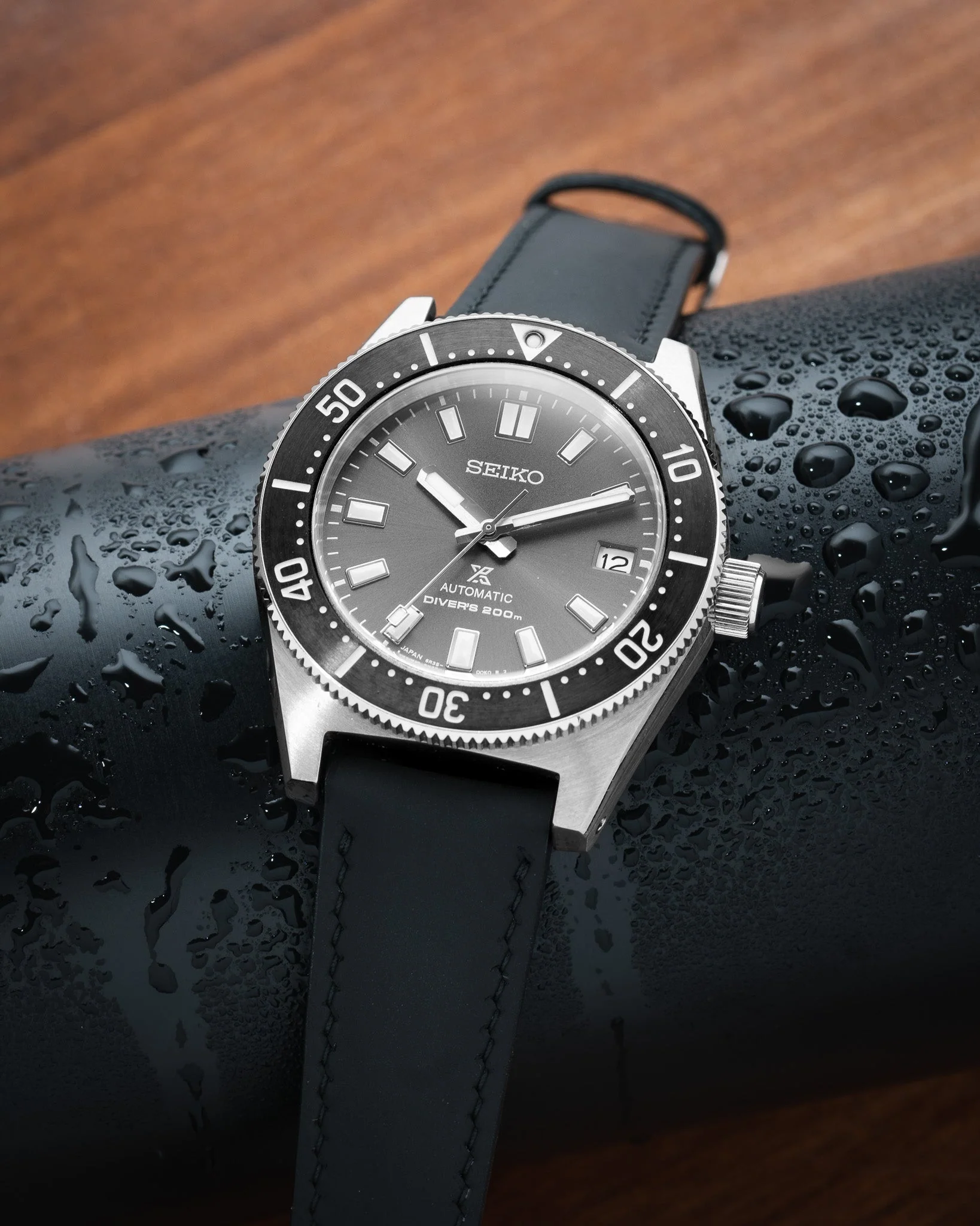 Overstock: Black Rubberised Leather (Smooth) Signature Strap - Image 3