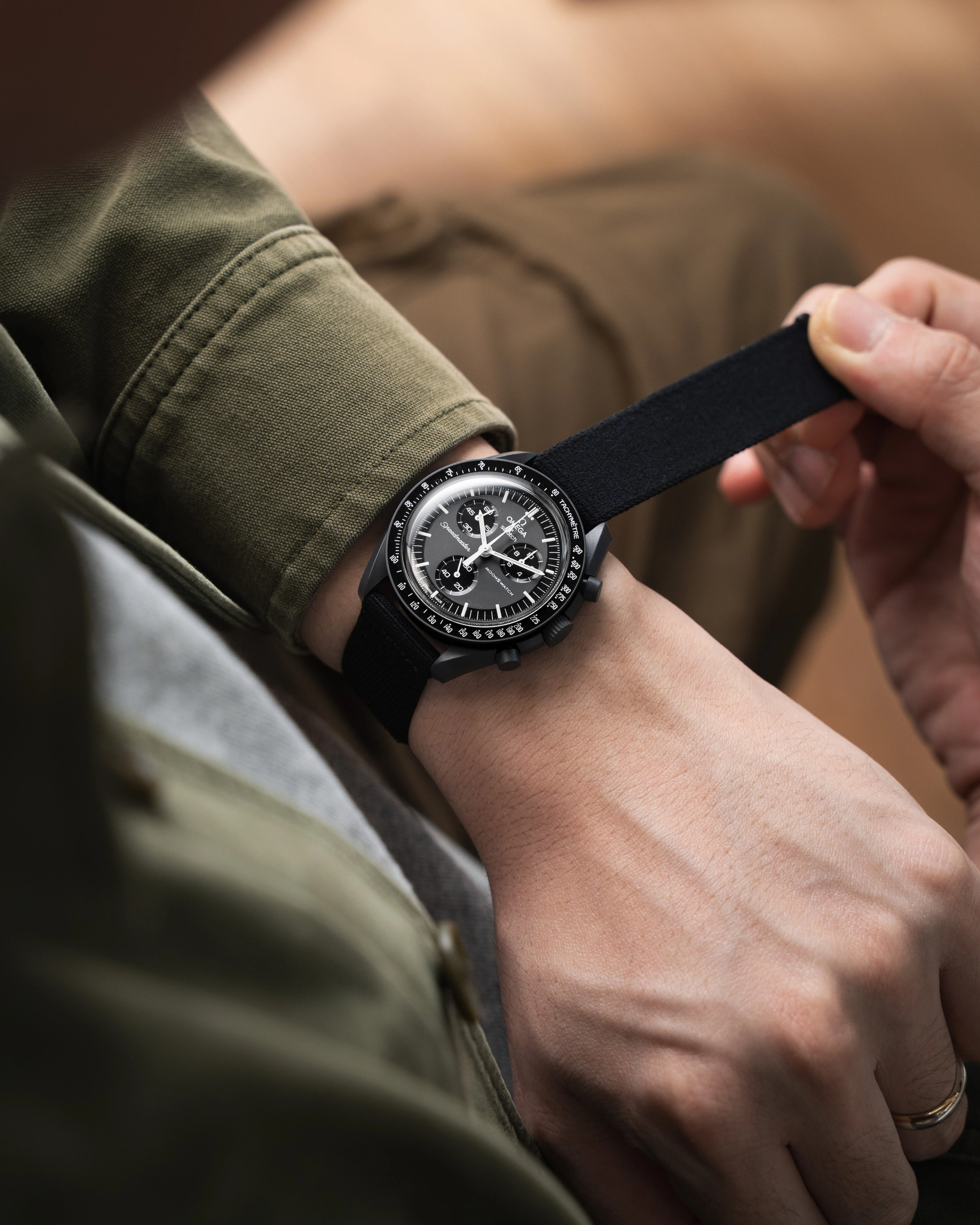 Delcro Black - Image 2