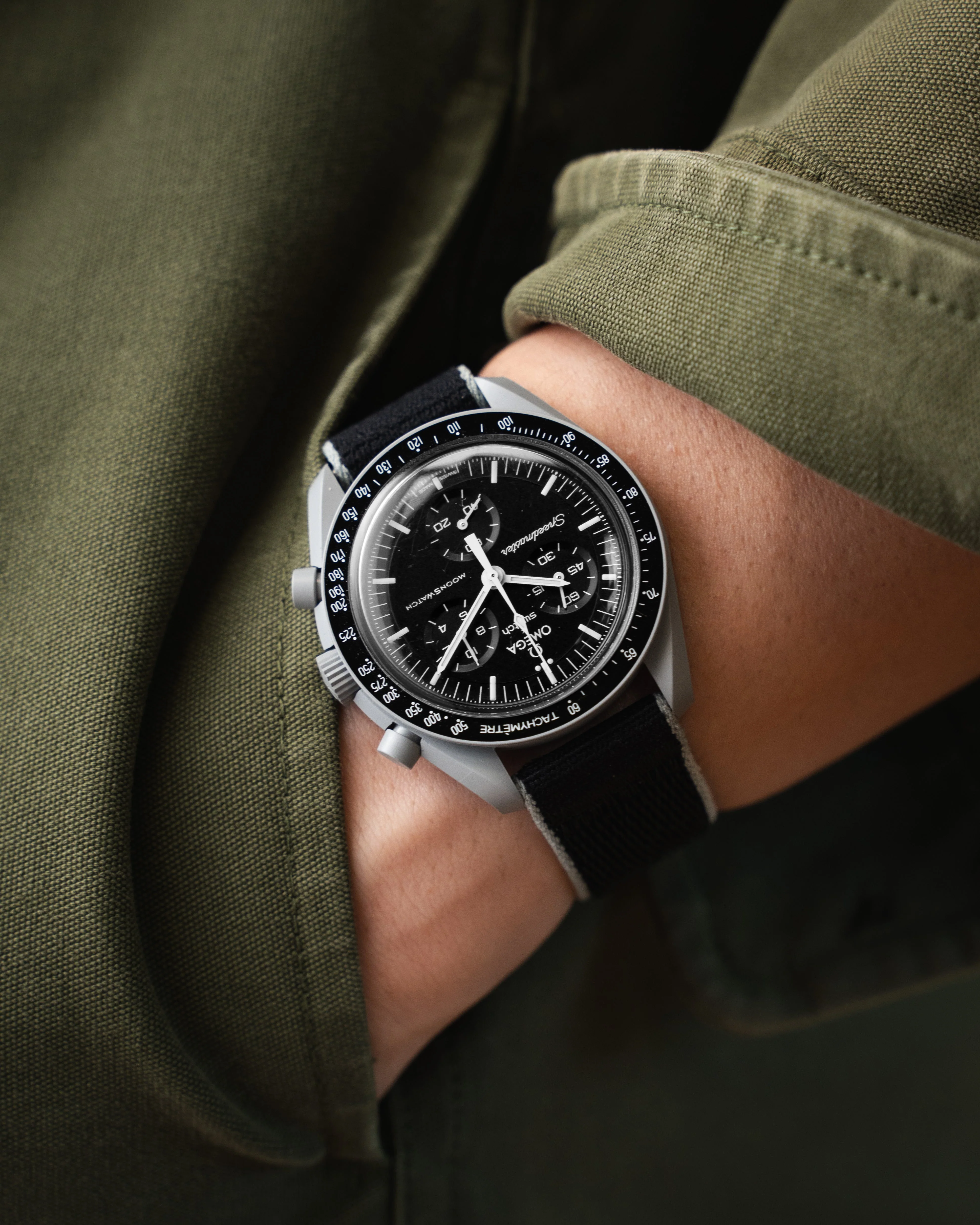 Overstock: Delcro Black/Grey - Image 5