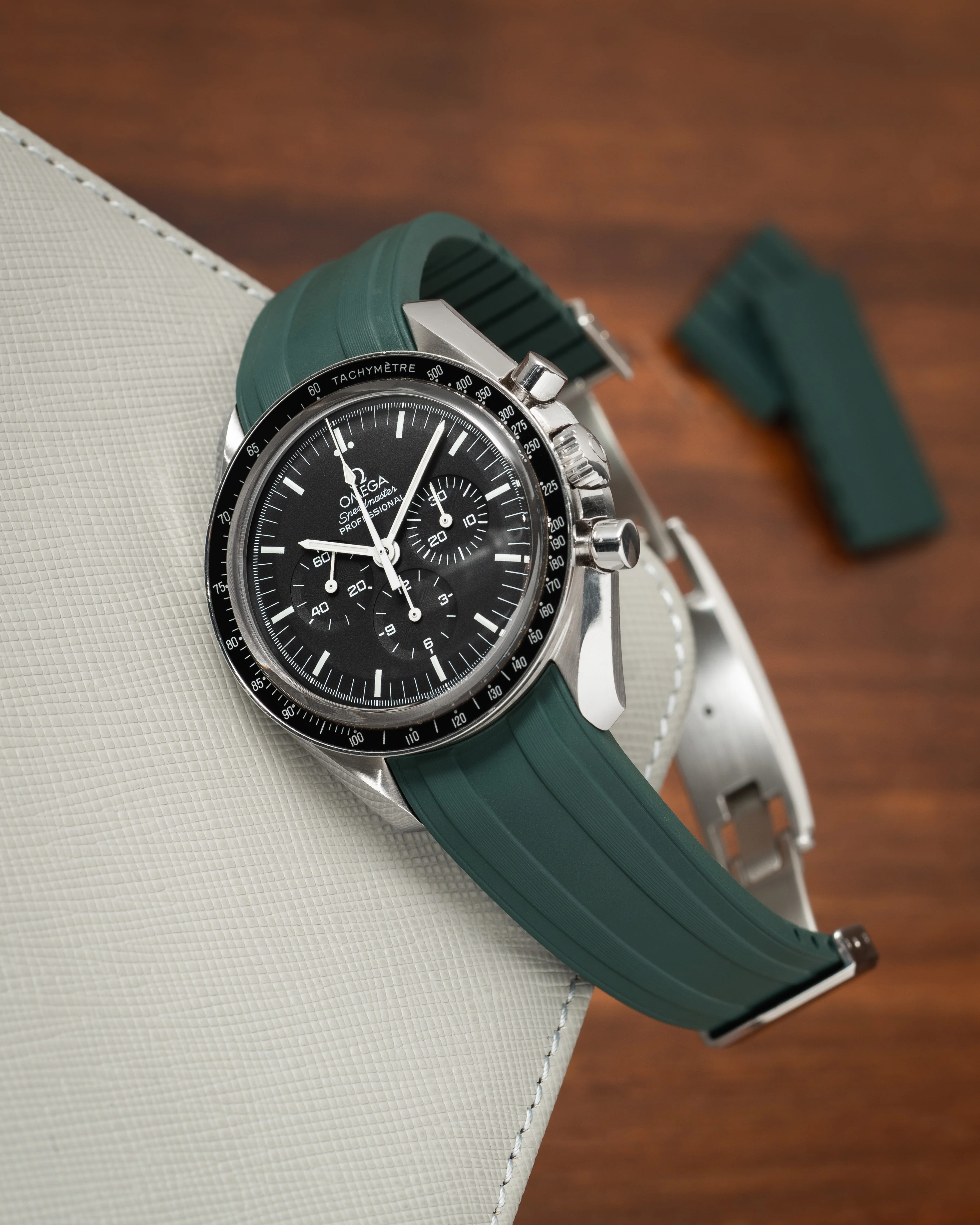 Emerald Green CTS Rubber Strap for Omega Speedmaster & Swatch MoonSwatch - Image 6