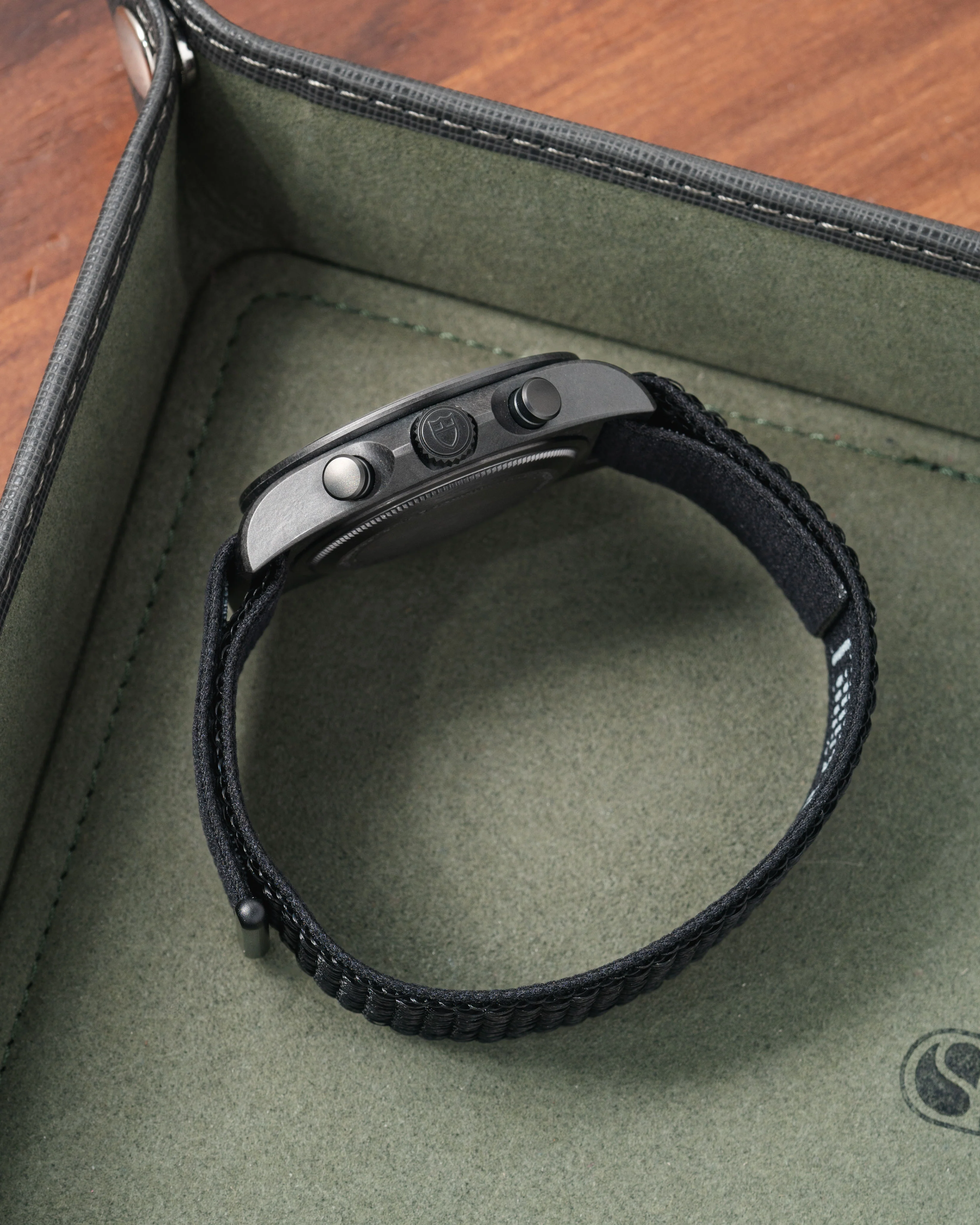 Fixed Delcro Black - Image 5