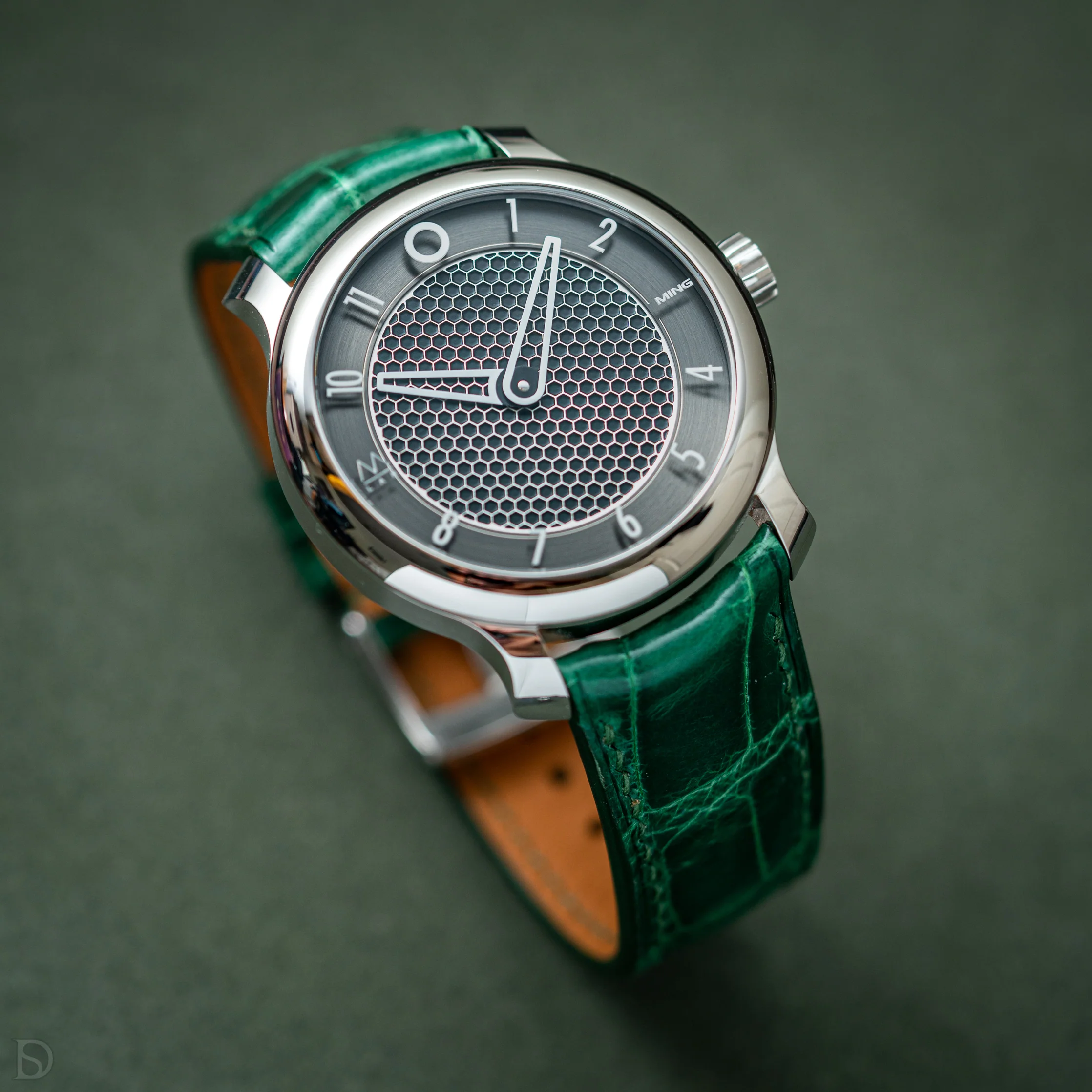 Glossy Emerald Crocodile Signature (Curved) Strap - Image 3