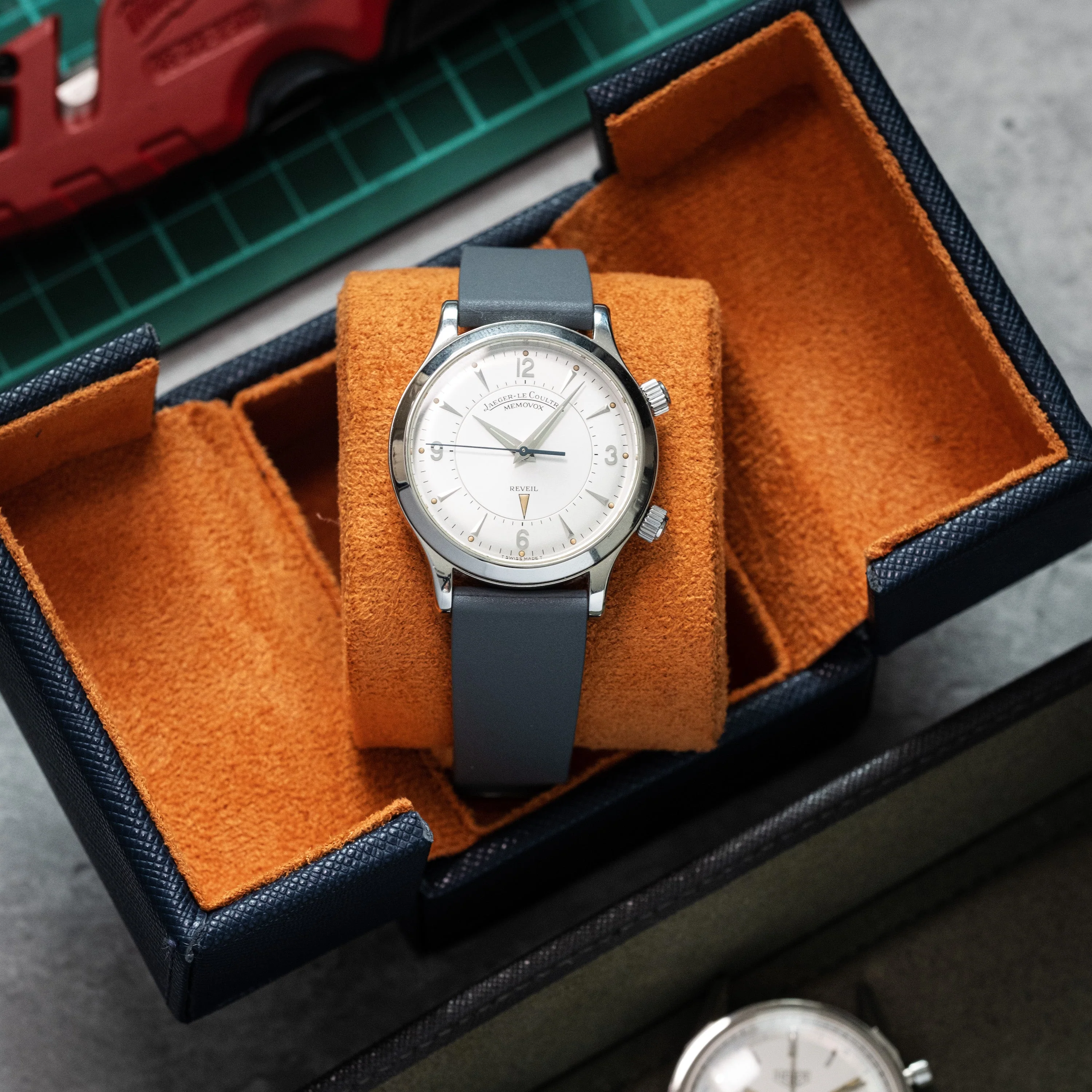 Grey CTS Rubber Strap - Image 4