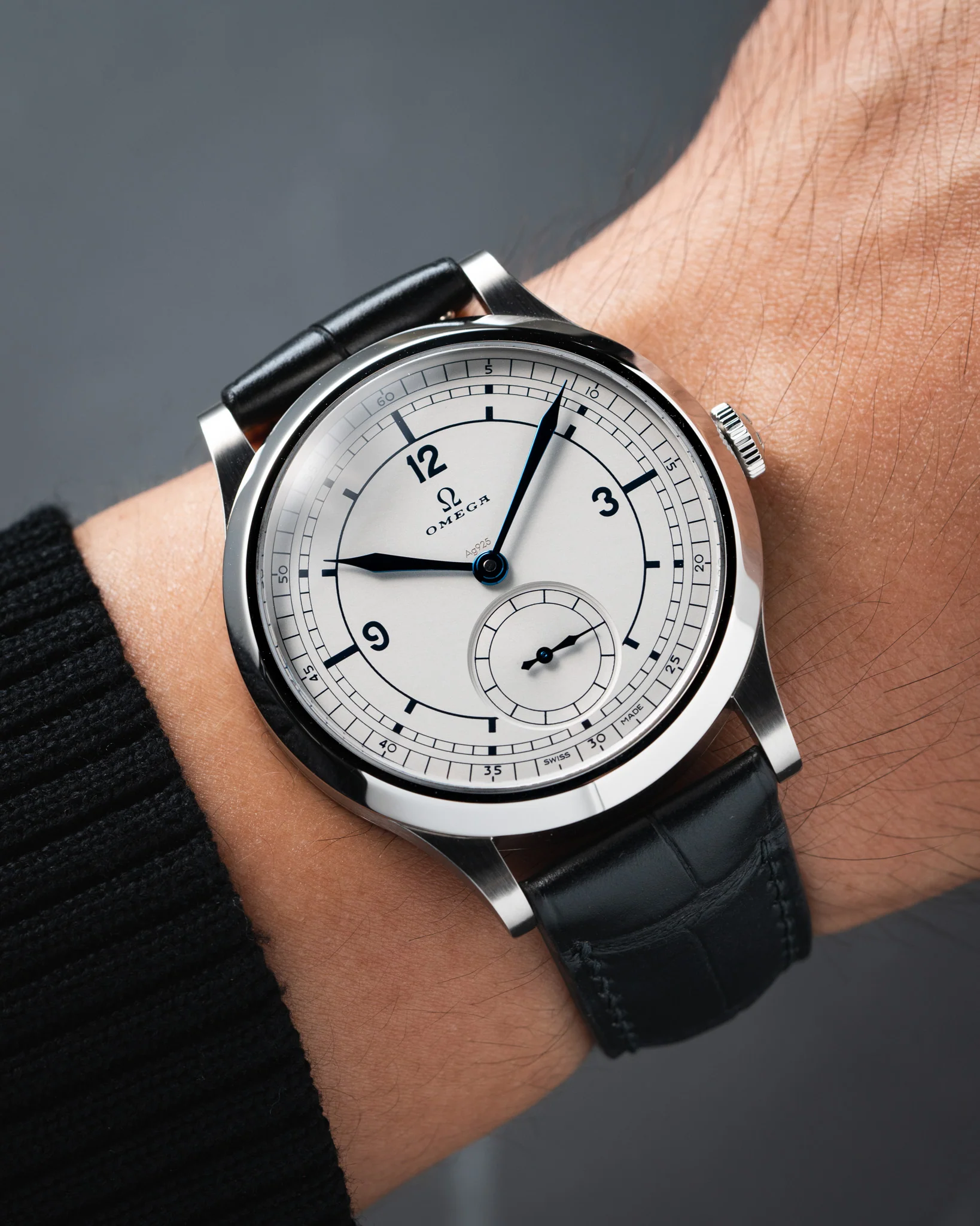 Matte Black Alligator Signature Strap - Image 3