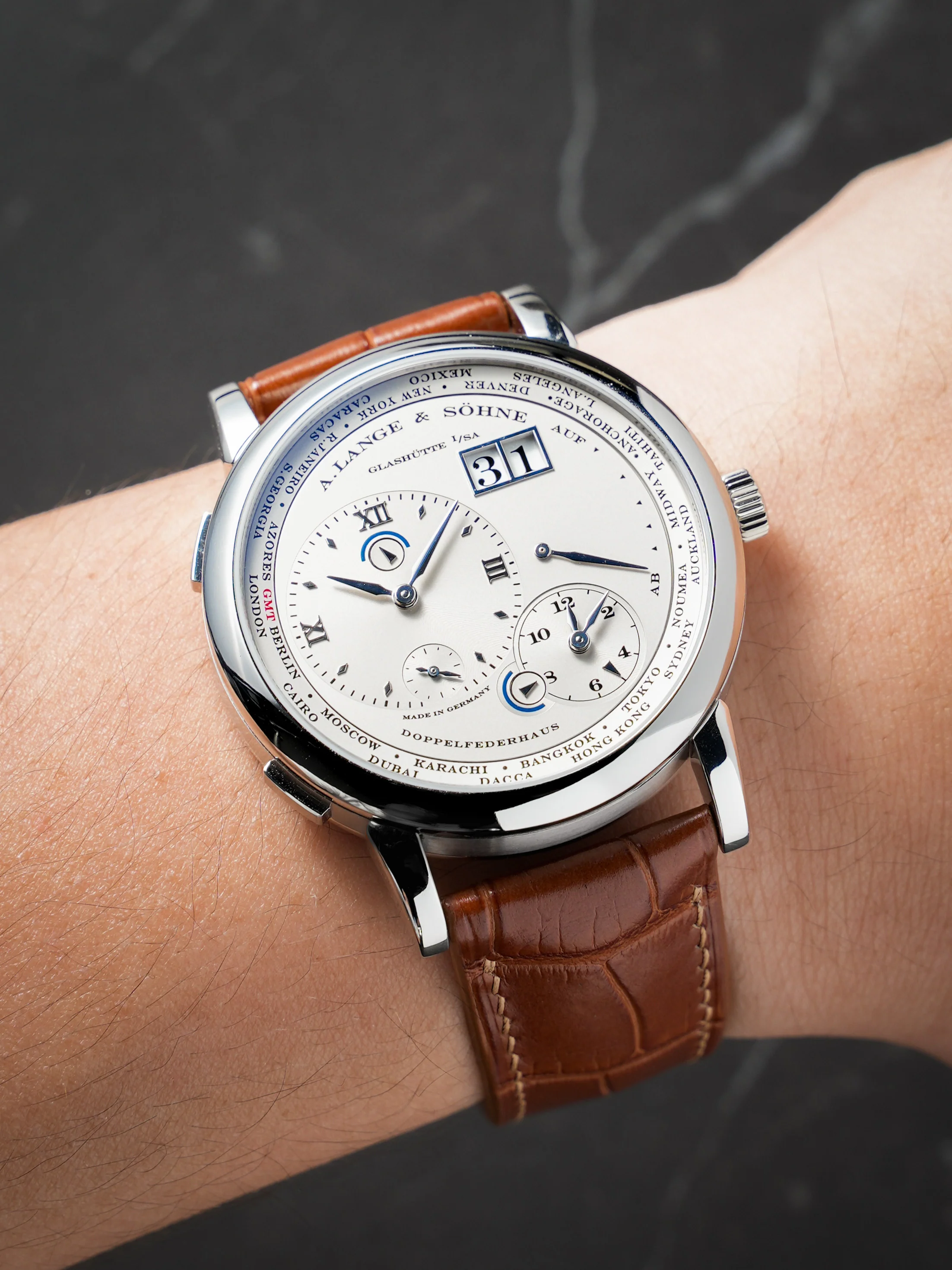 Matte Cognac Alligator Signature Strap - Image 4