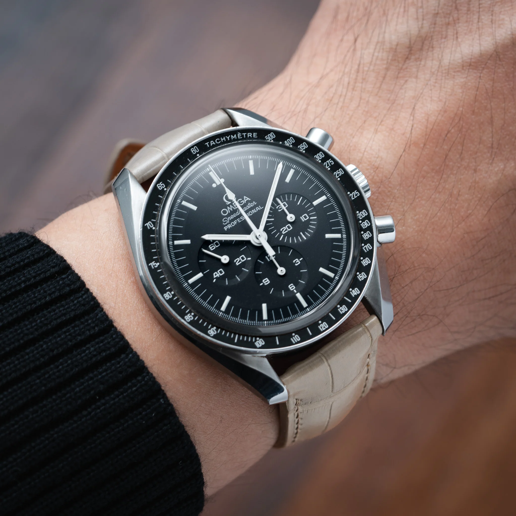 Matte Oatmeal Alligator Signature Strap - Image 3