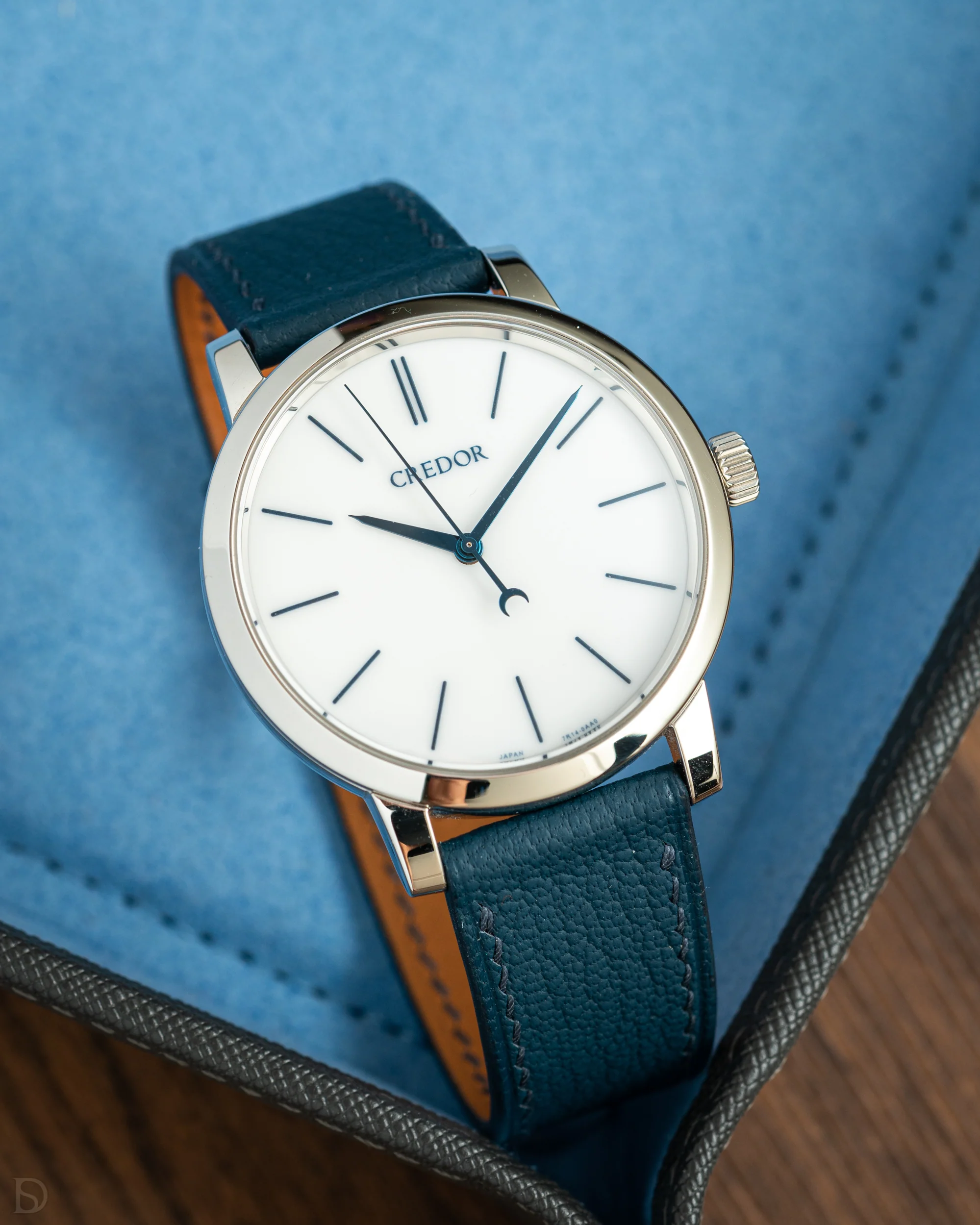 Navy Chevre Slim Strap - Image 2