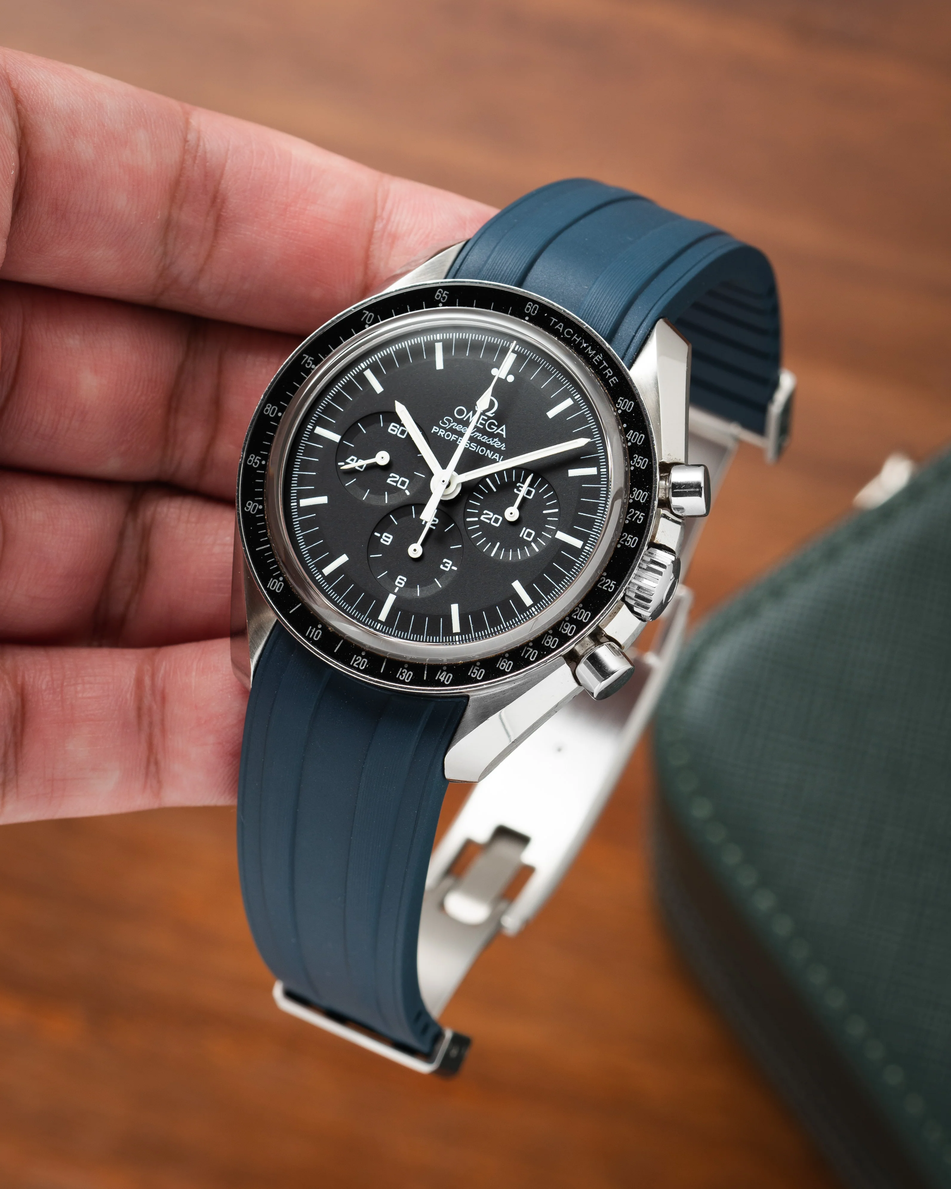 Overstock: Navy CTS Rubber Strap for Omega Speedmaster - Image 3