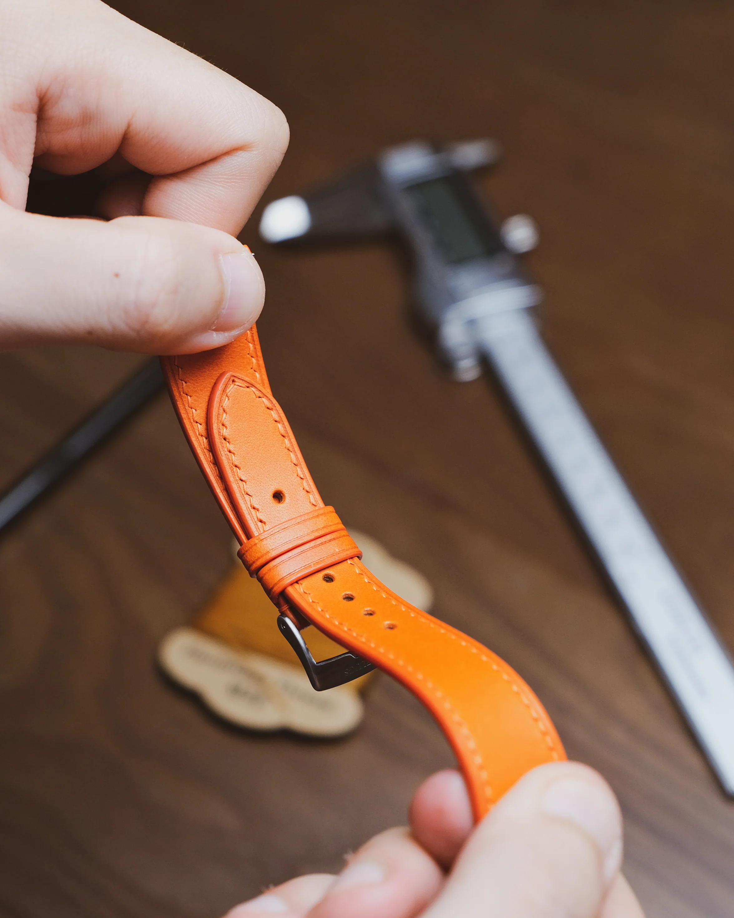 Overstock: Orange Buttero Slim Strap - Image 4