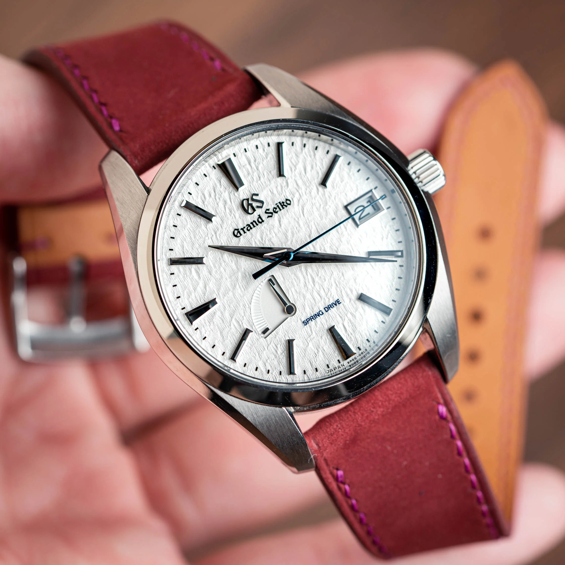 Overstock: Wine Red Nubuck Slim Strap - Image 3