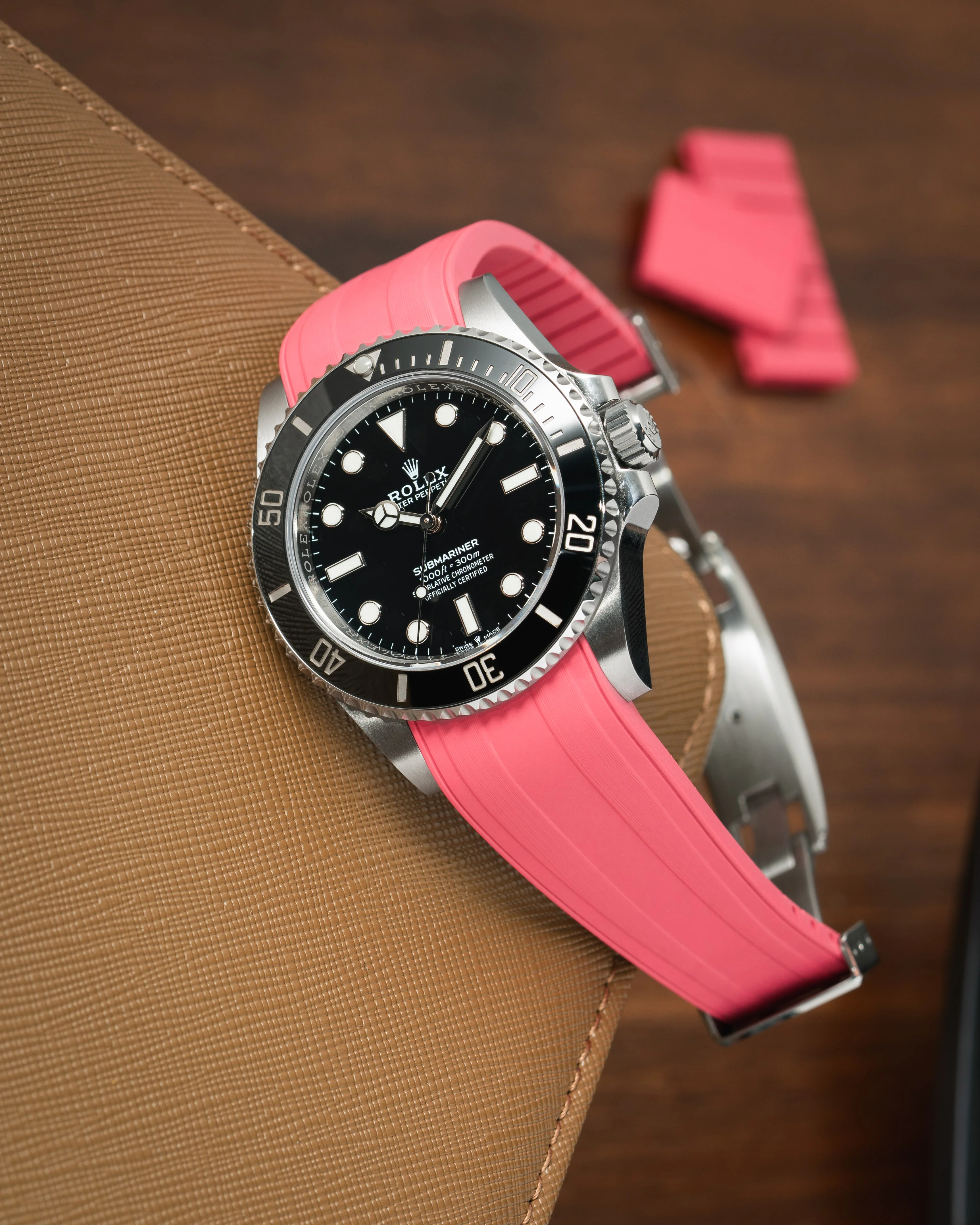 Pink CTS Rubber Strap for Rolex Submariner 41mm - Image 4