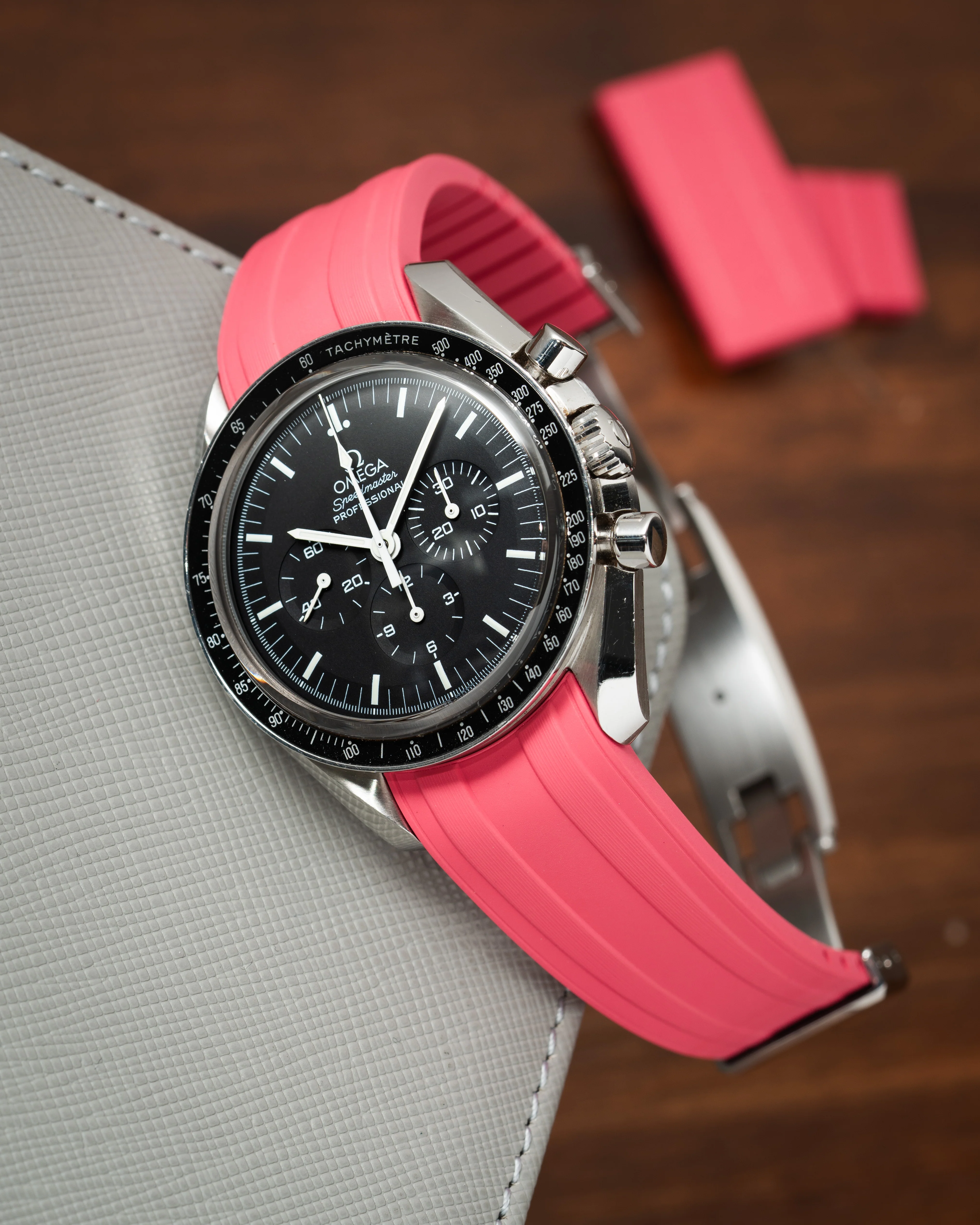 Overstock: Pink CTS Rubber Strap for Omega Speedmaster - Image 4