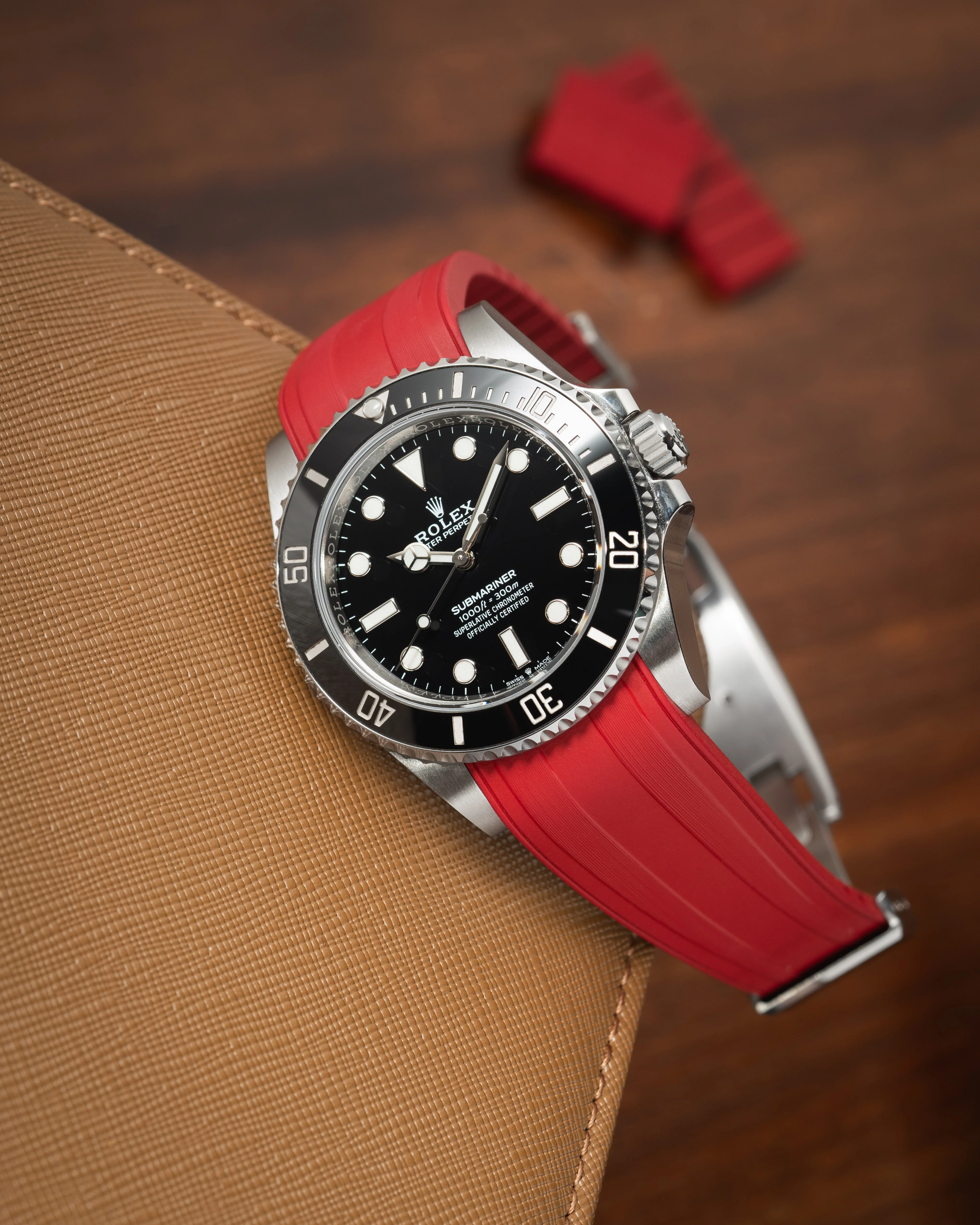 Red CTS Rubber Strap for Rolex Submariner 41mm - Image 4