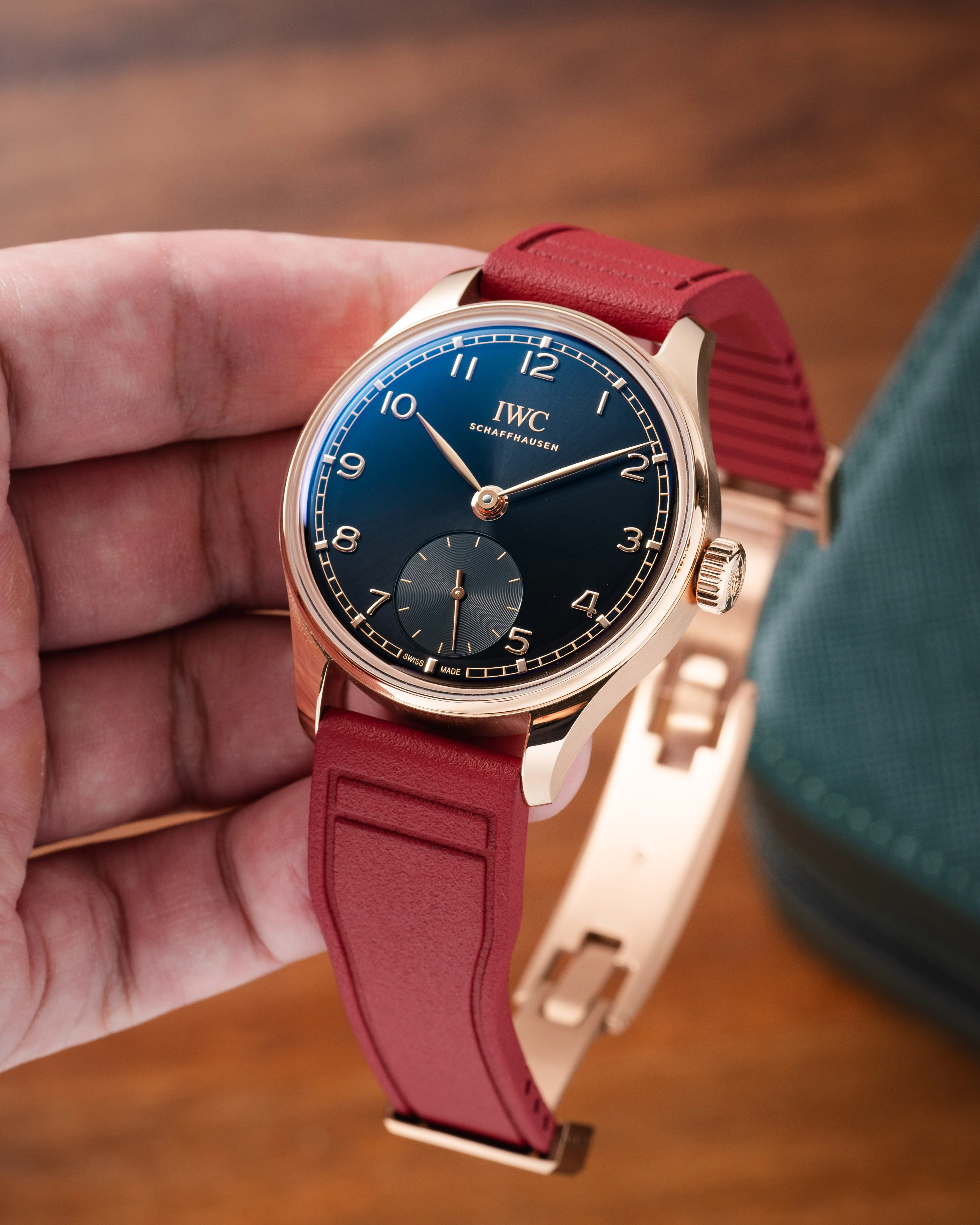 Red Pilot CTS Rubber Strap - Image 6