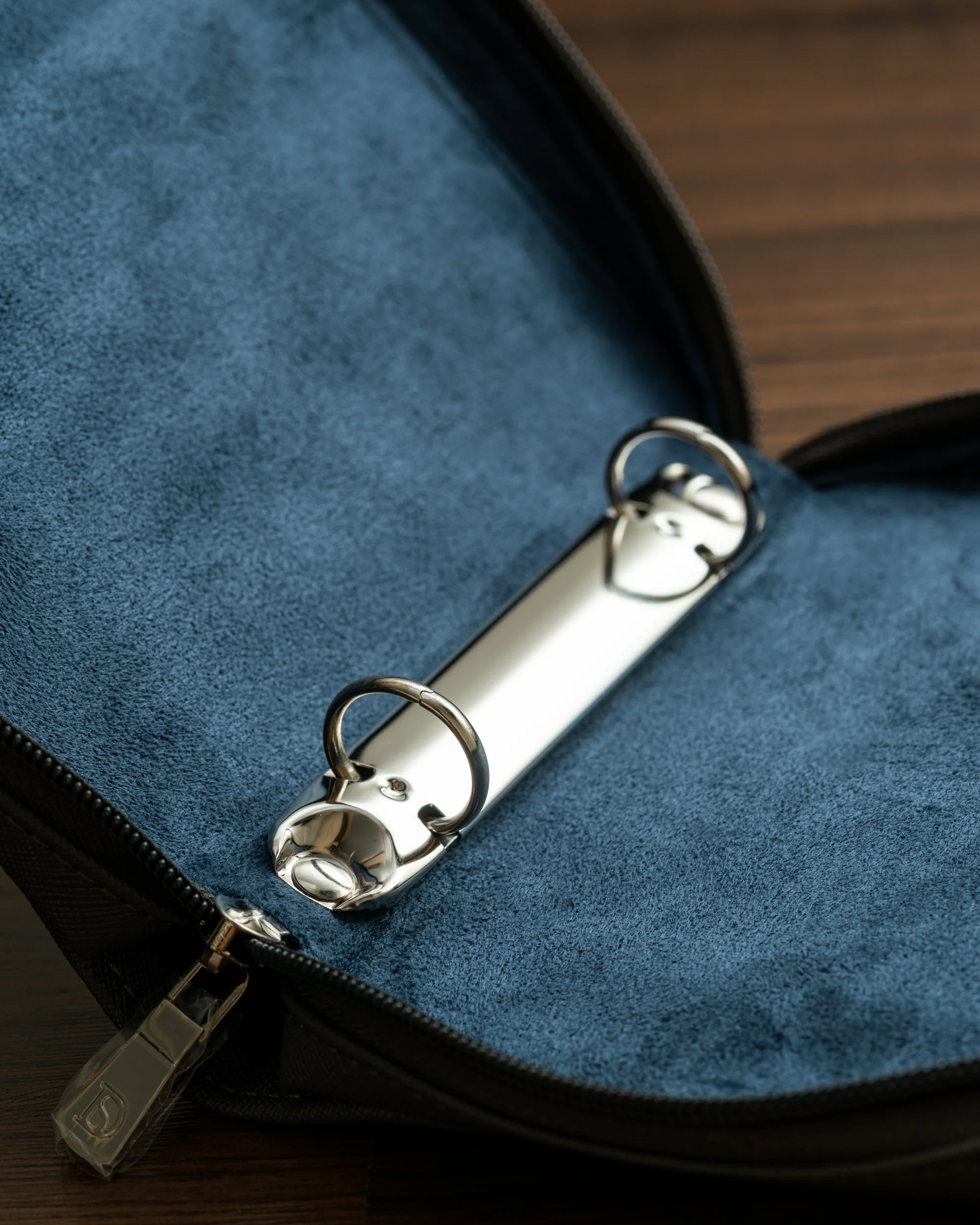 Strap Folio (Small) - Grey - Image 4