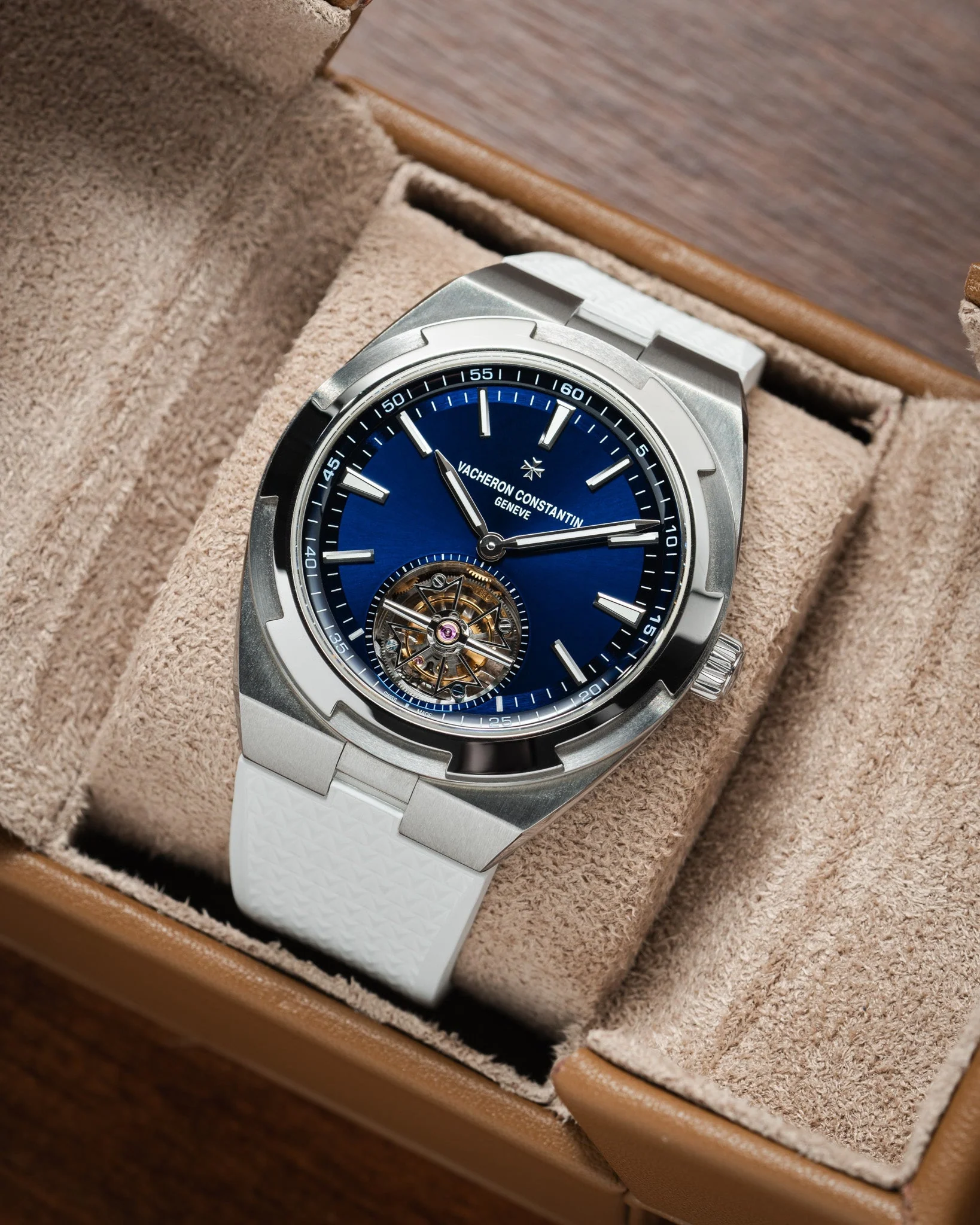 White CTS Rubber Strap for Vacheron Constantin Overseas - Image 5